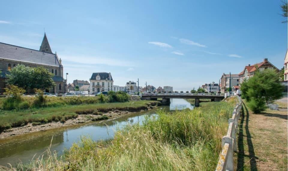 Ferienwohnung Pied A Terre Wimereux A 2 Pas De La Plage Et Du Centre Exterior foto